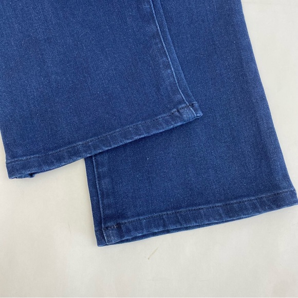 Betabrand Straight Leg Four Pocket Yoga Denim Pull On Jeans: Dark Indigo Blue - Picture 9 of 13